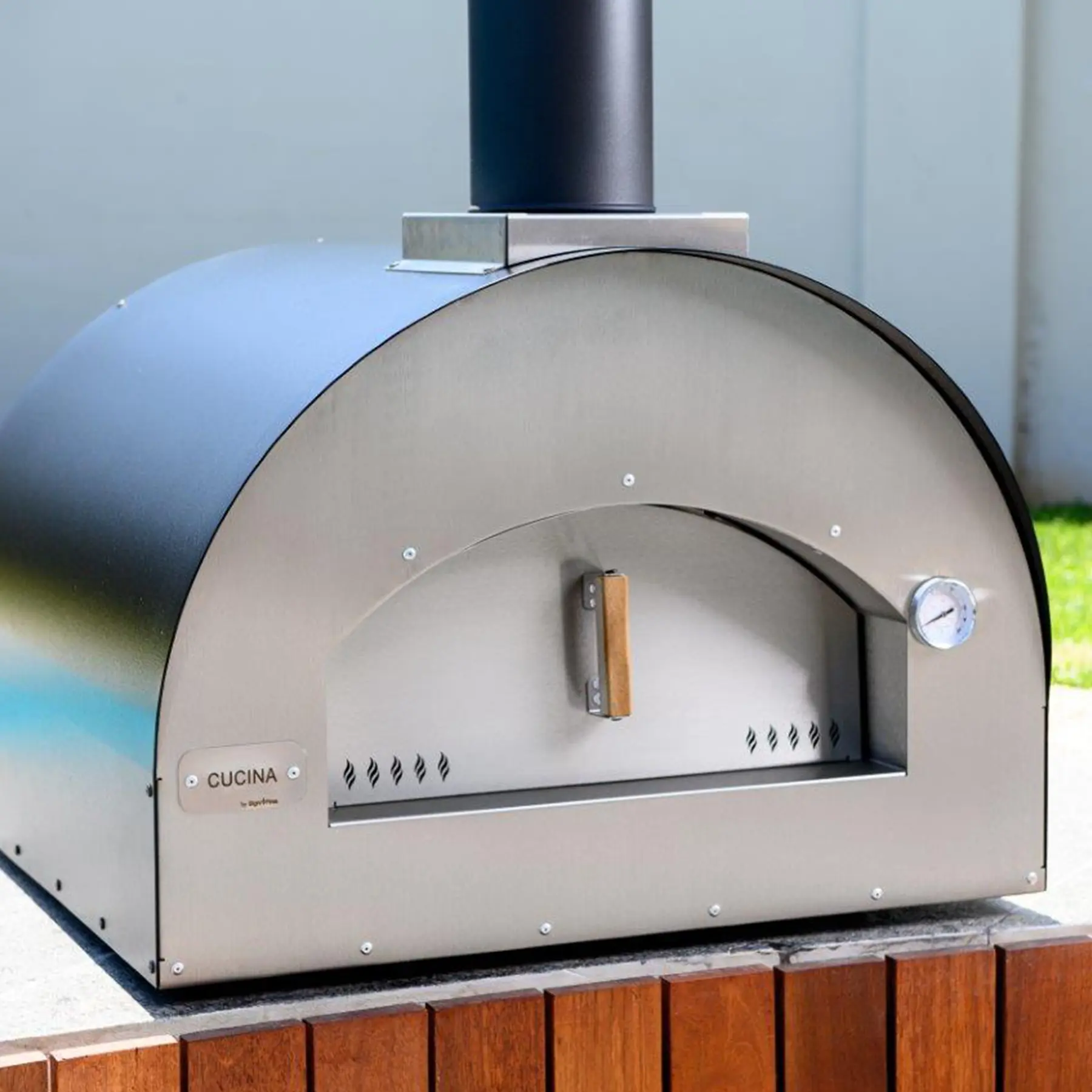 Signi Fires Cucina Wood Pizza Oven