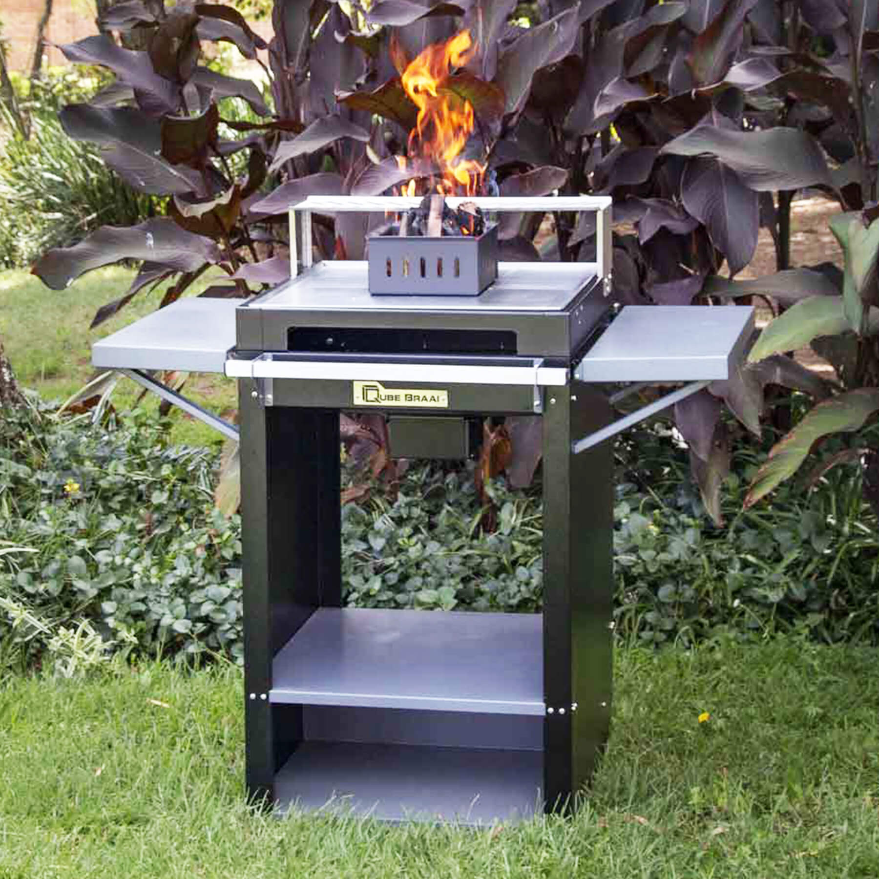 Chad-O-Chef Qube Braai
