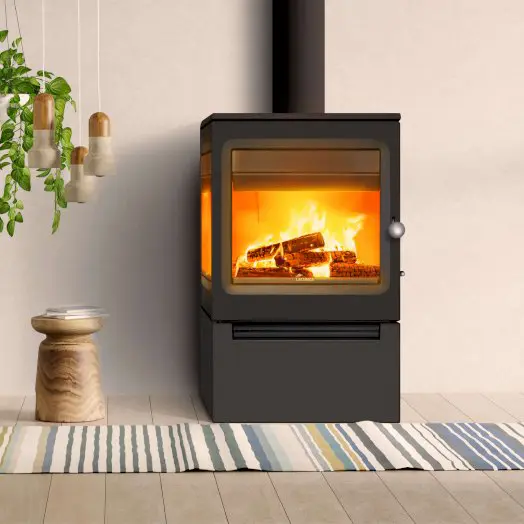 Lacunza Garde Cast Iron Combustion Stove (8-14kW)