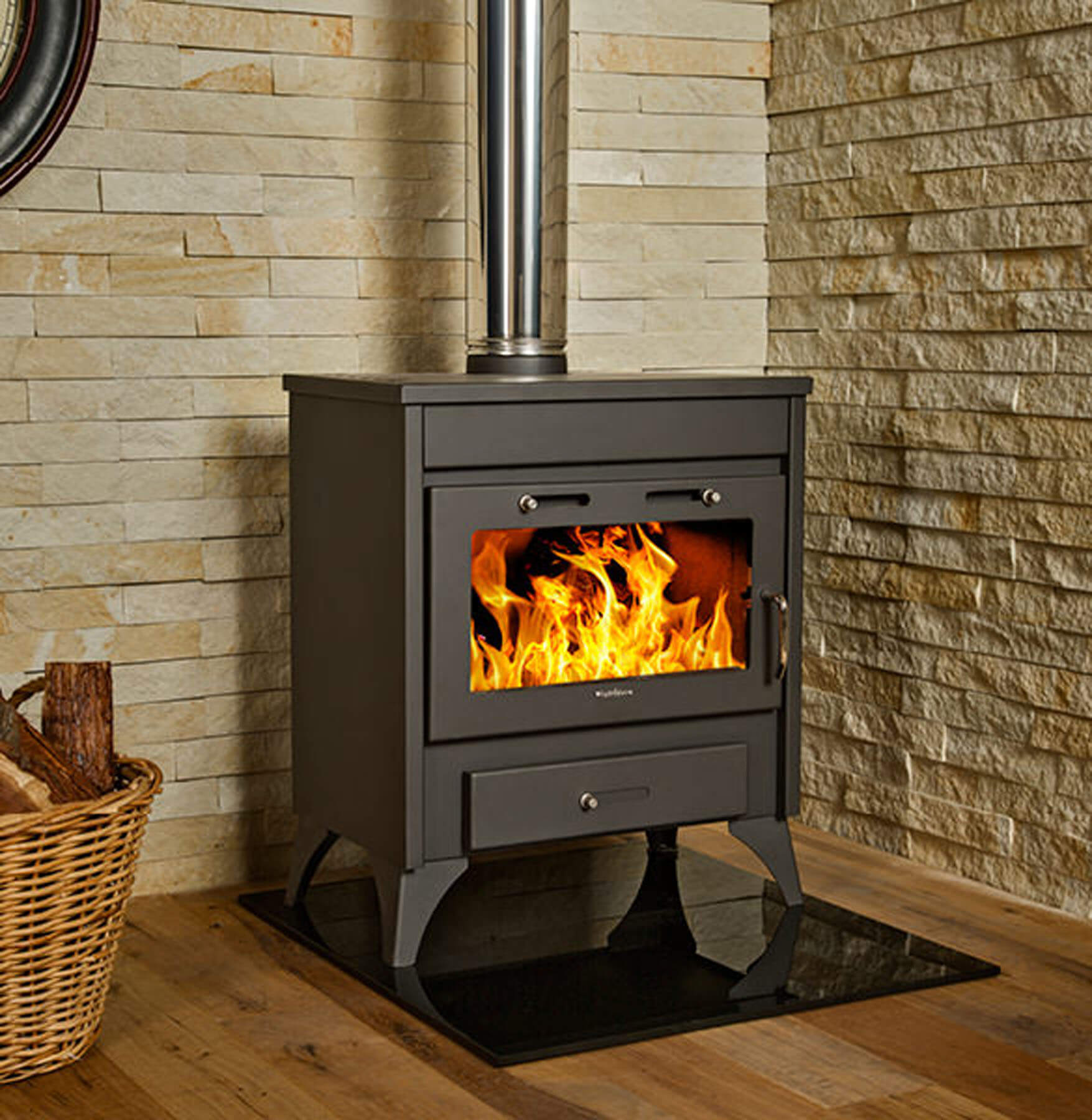Hydrofire Ray Max Combustion Stove (9-18kW)